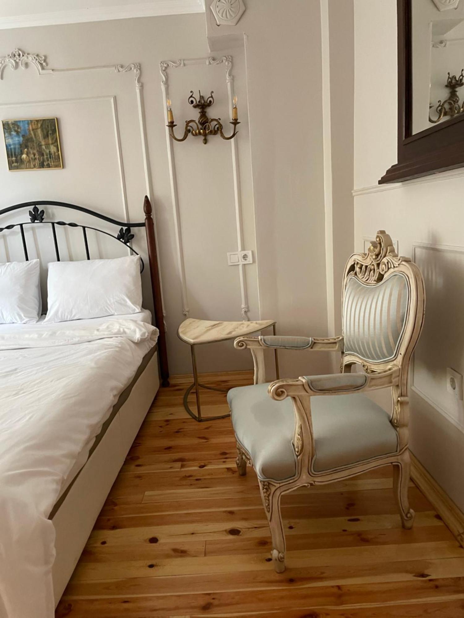 Fatih Balatta Pink 3 Apartament *